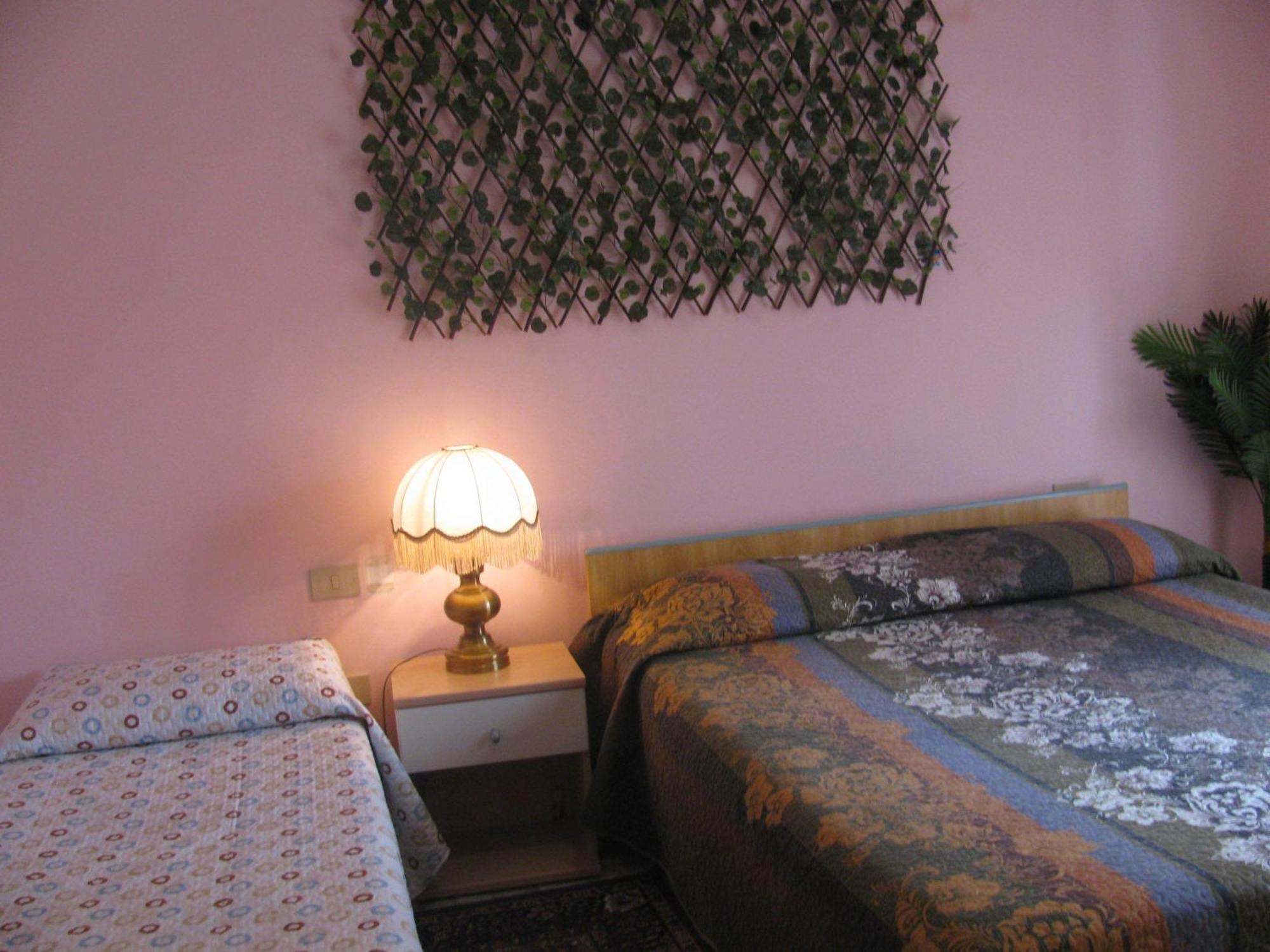 The Caponi Bros Bed and Breakfast Mestre Kamer foto