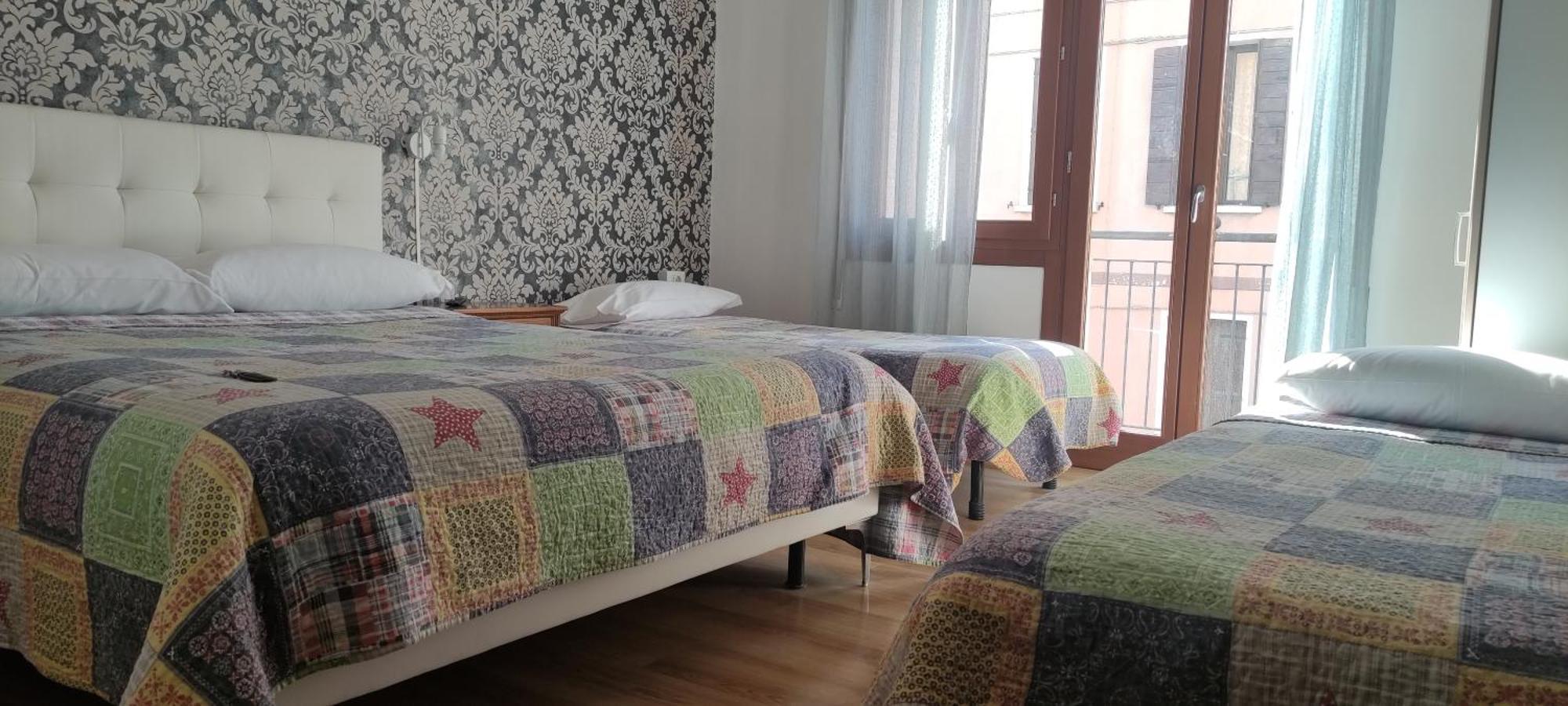 The Caponi Bros Bed and Breakfast Mestre Buitenkant foto