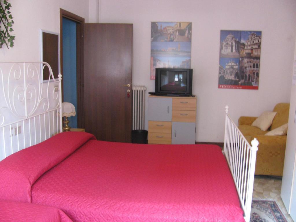 The Caponi Bros Bed and Breakfast Mestre Buitenkant foto