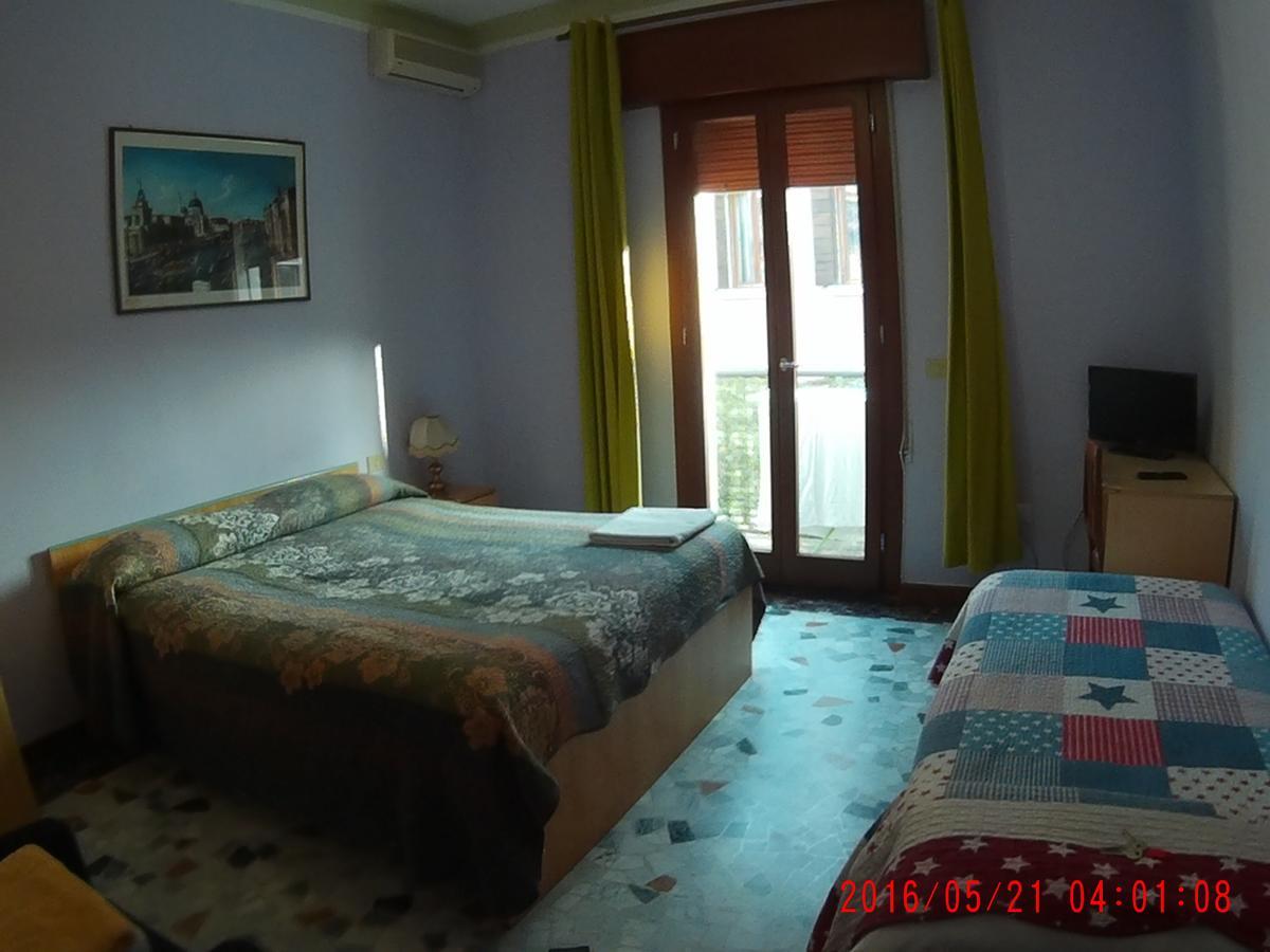 The Caponi Bros Bed and Breakfast Mestre Buitenkant foto