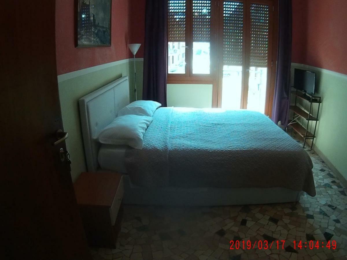 The Caponi Bros Bed and Breakfast Mestre Buitenkant foto