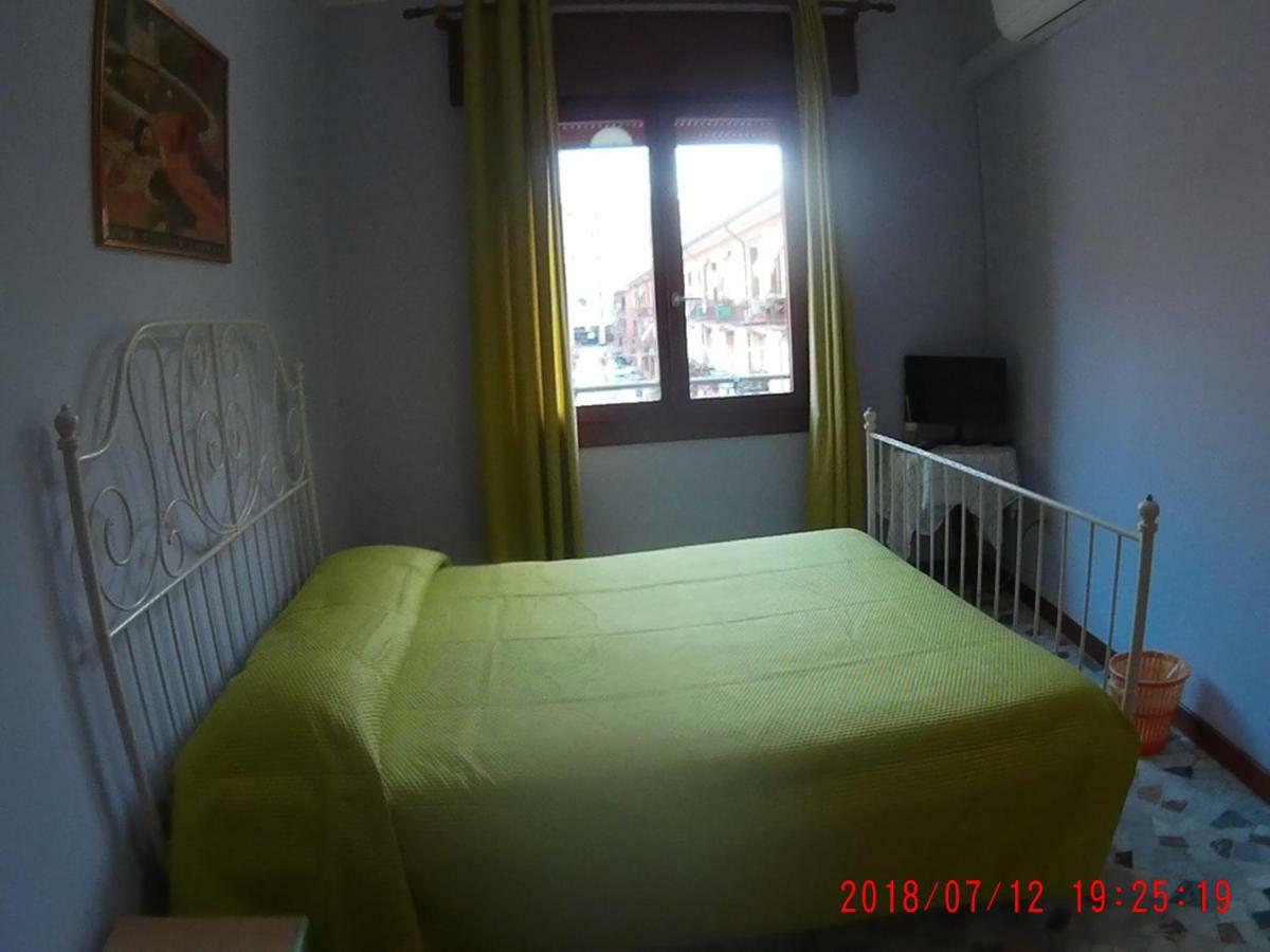 The Caponi Bros Bed and Breakfast Mestre Buitenkant foto