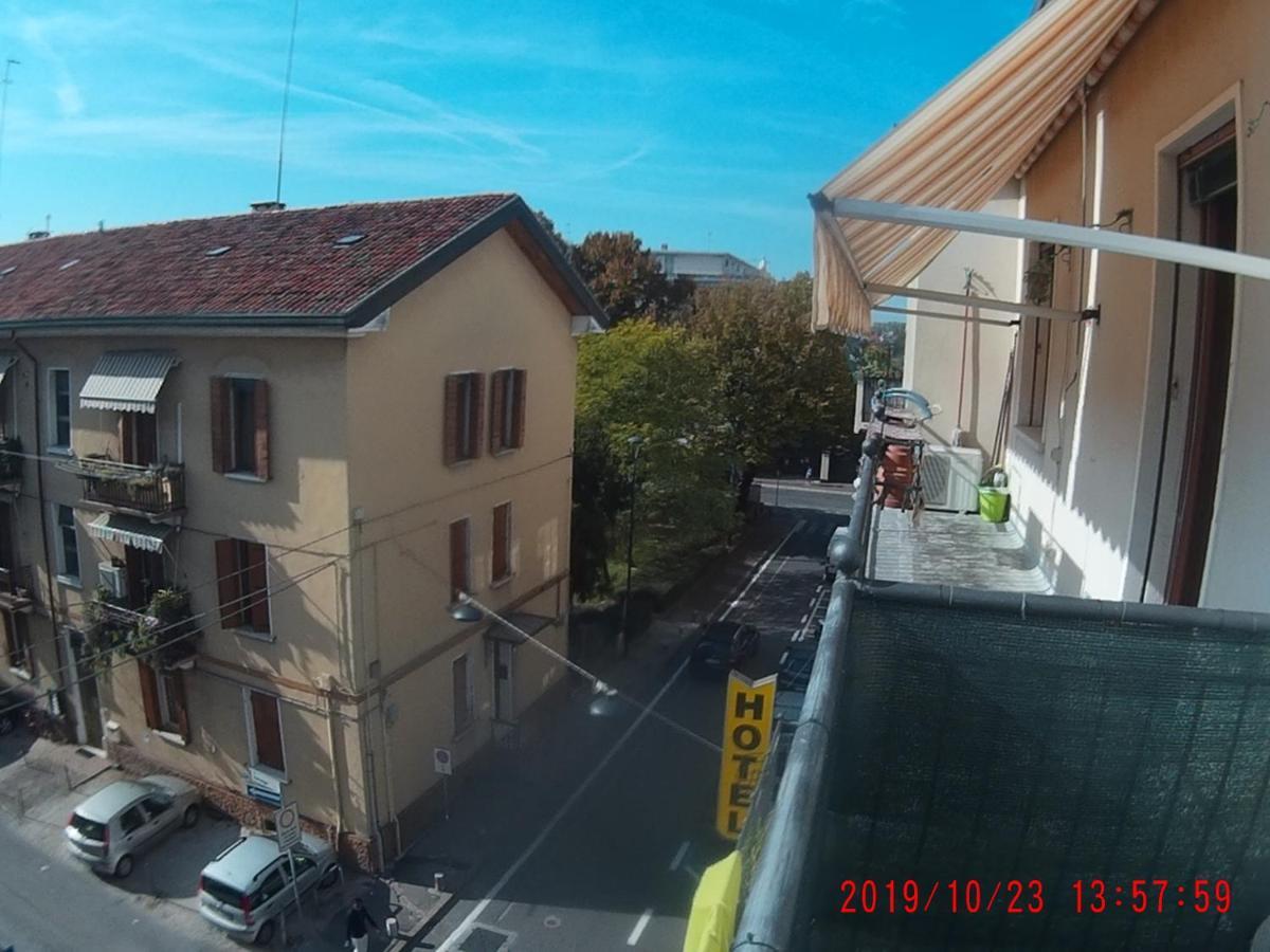The Caponi Bros Bed and Breakfast Mestre Buitenkant foto